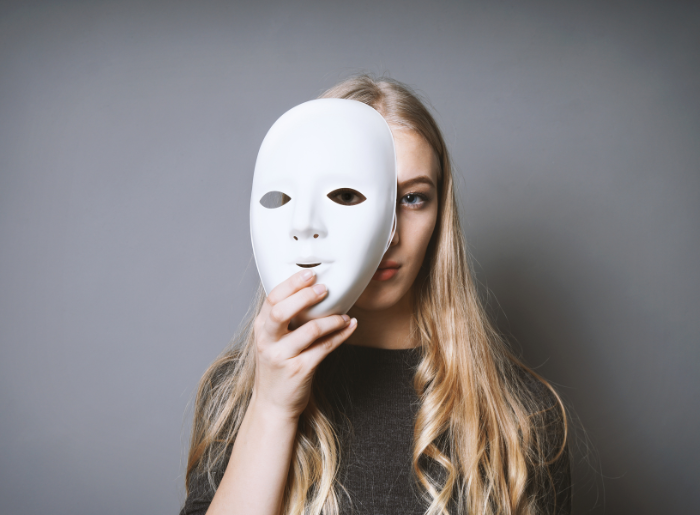 Théâtre et improvisation Ados/Adultes Aurélie B